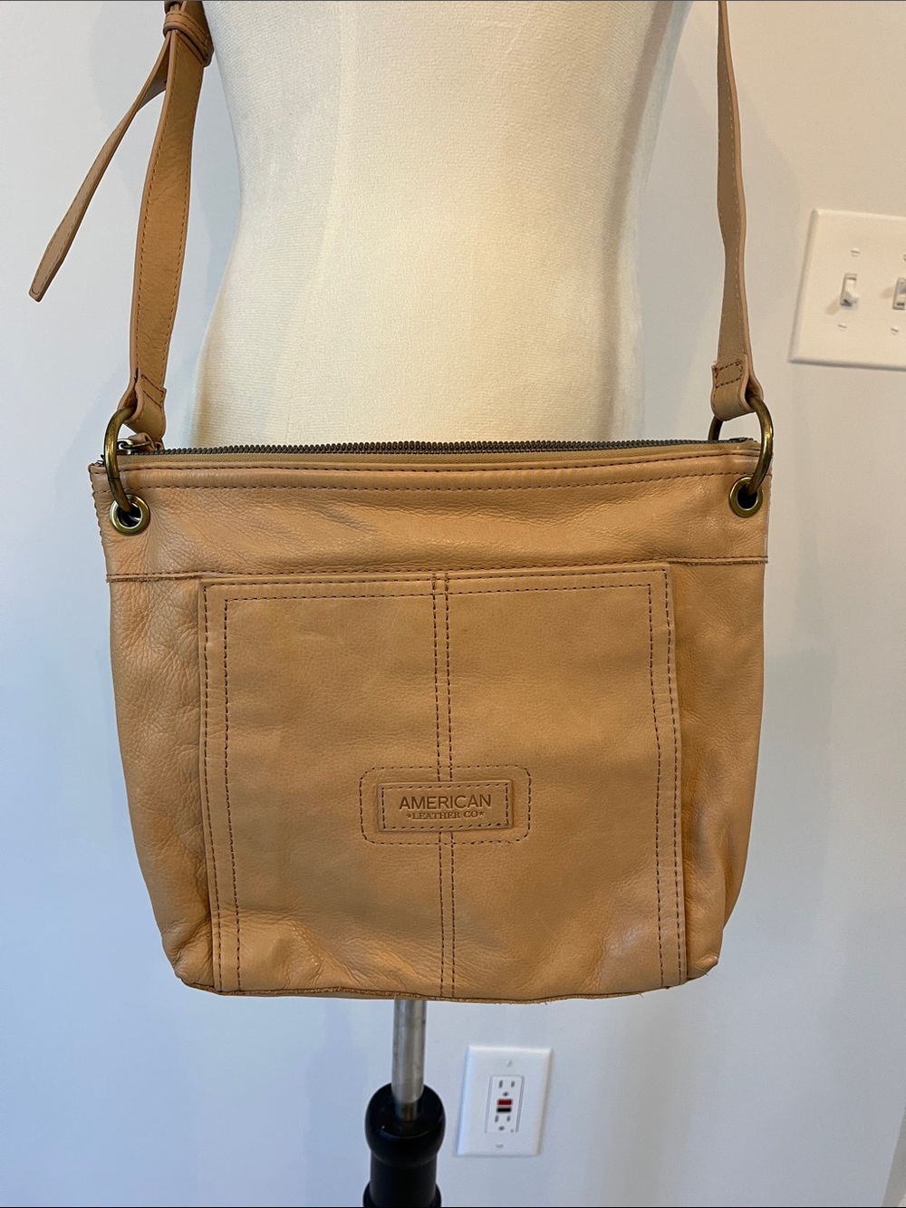 American leather co tan crossbody bag